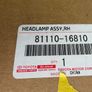 Toyota Corolla head light rhs Image 7