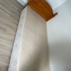 Single Wooden Bed Frame with Divan Base anud Mattress