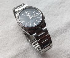 Seiko 5 Automatic SNKE01J1