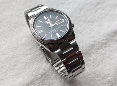 Seiko 5 Automatic SNKE01J1