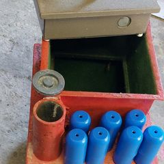 Underfloor security safe