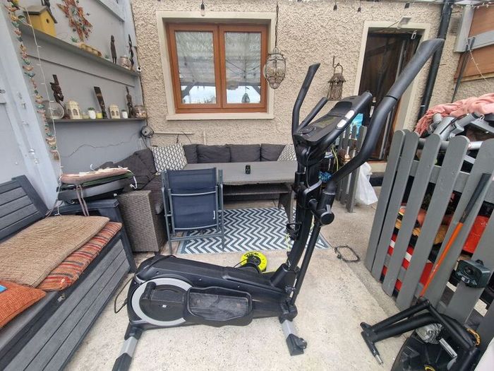 elliptical Trainer (cross trainer)