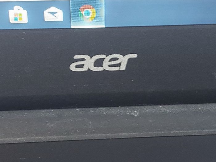 ACER Travelmate P256 Series, Model No. Z5WBH, Intel Core i3-4005U CPU, 1.7GHz, 4GB Ram, 500GB HDD, Windows 10, Microsoft Edge, Chrome and VLC