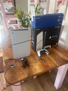 Brand new ps5 slim digital edition