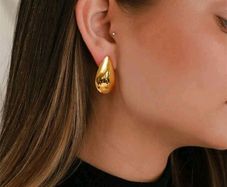 Water drop earrings