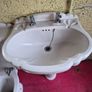 Bathroom suite Image 4