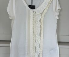 Luxury brand Maxmara rich cream coloured top/tee shirt BRAND NEW