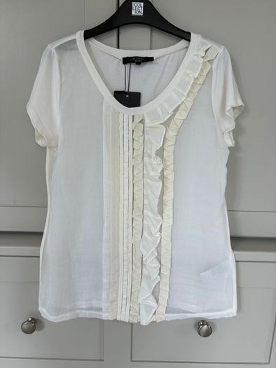 Luxury brand Maxmara rich cream coloured top/tee shirt BRAND NEW