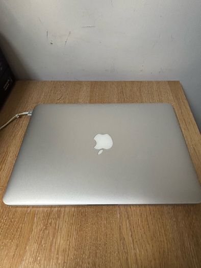 Apple MacBook Pro Retina 13.3 inch late-2013
