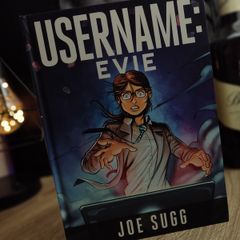 Username: Evie ! Graphic Novel ! Hardcover ! 2015 ! by Hodder & Stoughton !
