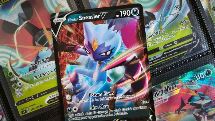 Hisuian Sneasler V ! Ultra Rare ! from Astral Radiance Set ! 2022 ! Pokemon !