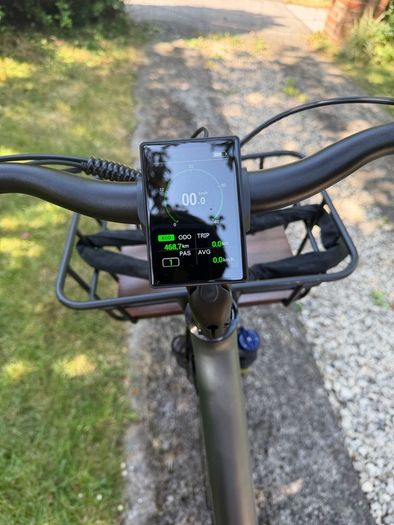Ado air 28 Pro Electric bike - almost brand new