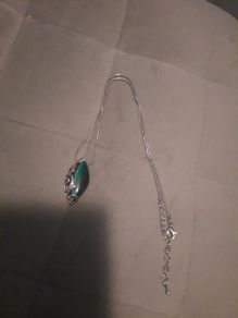 Solvar green cats eye necklace