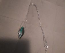 Solvar green cats eye necklace