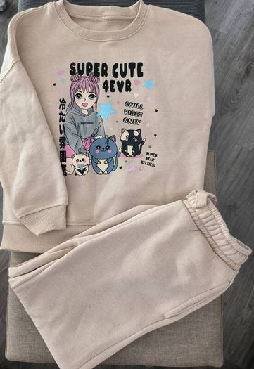 Girls tracksuit
