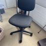 swivel chair Image 2