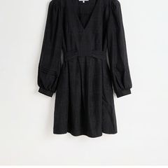 v neck mini