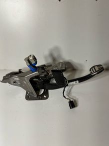 Ford Focus 2015 Mk3 St Silver Brake Pedal Cv61-2467-dd A1l2b16s.