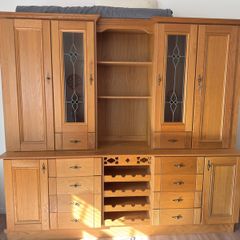 Large Solid Oak Welsh Dresser / Kitchen Hutch