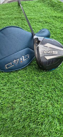 Taylormade sim max driver