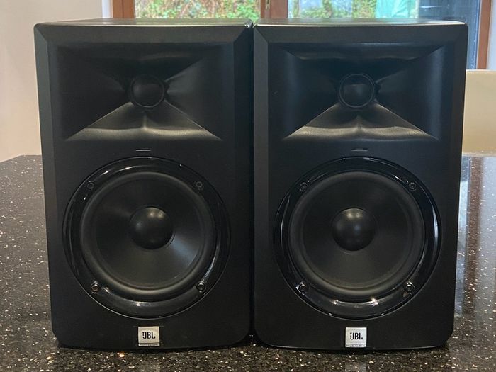 Two JBL LSR 305 Speakers + Two Speaker Stands
