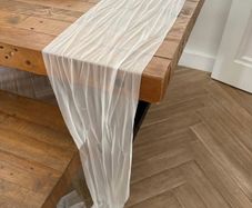 20 tulle table runners
