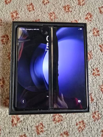 Z fold 5 (broken inner screen)