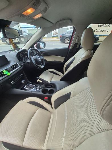 Mazda Mazda3 2016