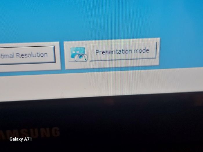 Samsung R610 15.6 inch Laptop, 3GB Ram, 300GB HDD, Intel Core 2 Duo CPU T6400 2.00GHz, indows 7 Home Premium, Chrome, Youtube, and VLC for best movie experience