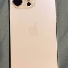 iPhone 16 Pro Max 256GB White Titanium Excellent Condition (US Model) no warranty