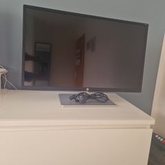 Computer screen