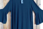 NEW ladies plus size top.