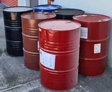 200 litre oil barrel