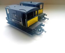 Model Railway  Br 2 Dutch  Brake Van Set