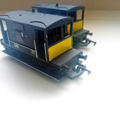 Model Railway  Br 2 Dutch  Brake Van Set