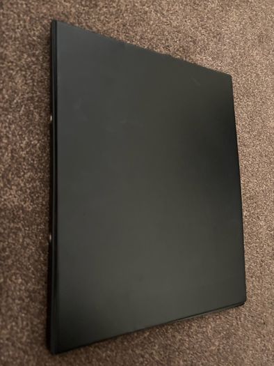 Black A4 folder