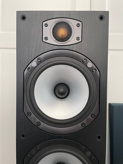 Monitor Audio Bronze B6 speaker