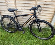 Men bike like new perfect condition