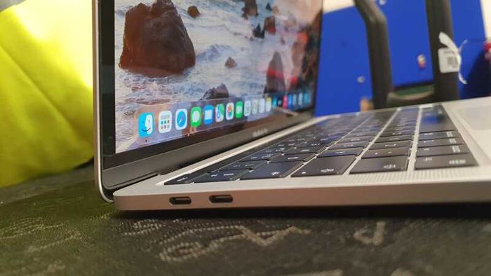 MacBook Pro 13" 2020 | Apple M1 | 8GB RAM | 500GB Storage | Retina Display
