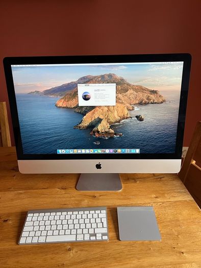 iMac 27" and iMac 21"