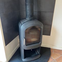 Jotul F 250 Wood Burning Stove, hardly used