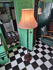 Floorlamp Retro Vintage 20th  Midcentury Floorlamp with pink silk shade