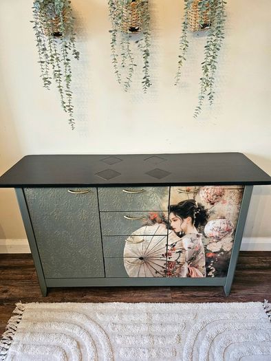 Sideboard