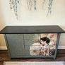 Sideboard Image 8