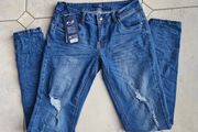 Blue ripped skinny jeans