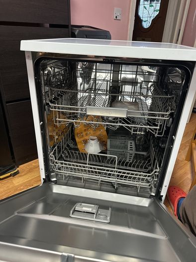 Belling  Freestanding Dishwasher