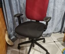 Office task chairs 8 available