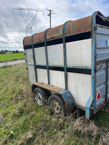 Trailer