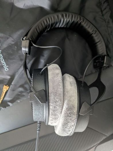 Beyerdynamic DT 990 Pro Headphones 250 Ohm