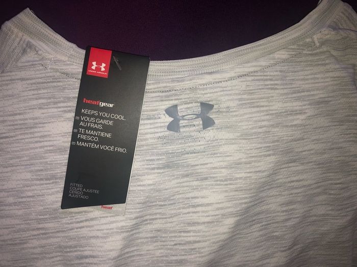 Under armour means running t-shirt size XXL brand new